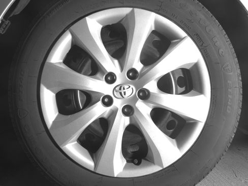 Used 2025 Toyota Corolla LE image 12