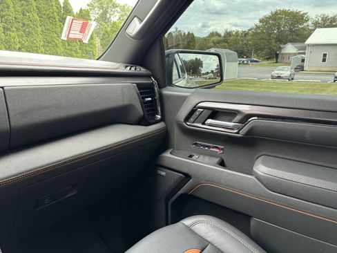 Used 2026 GMC Sierra 1500 AT4 AWD/4WD image 22