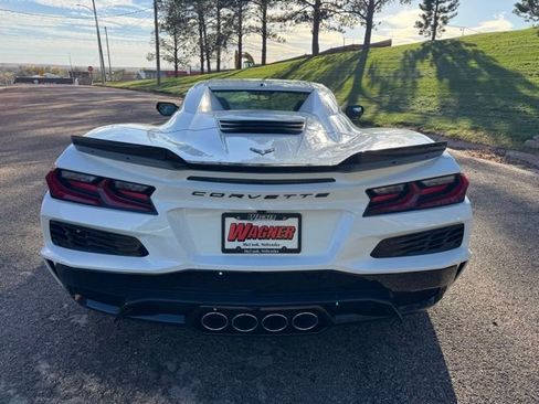 Used 2025 Chevrolet Corvette Z06 image 10