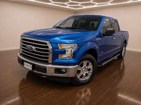Used 2017 Ford F150 XLT w/ Equipment Group 301A Mid AWD/4WD image 3