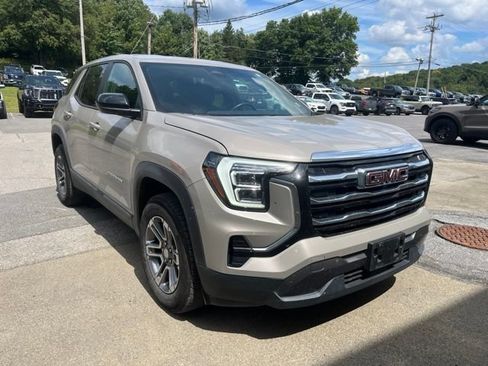 Used 2026 GMC Terrain Elevation AWD/4WD image 3