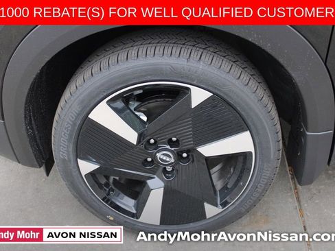 New 2026 Nissan Kicks SR w/ Cold Weather Package image 7