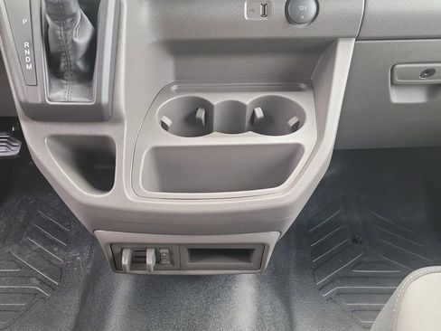 New 2025 Ford Transit 250 148 Medium Roof image 26