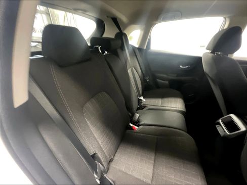 Used 2025 Honda HR-V LX image 16