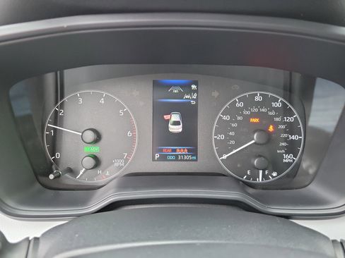 Certified 2024 Toyota Corolla SE w/ Convenience Package image 32