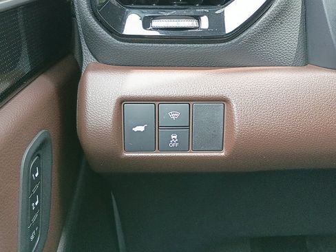 Used 2025 Honda Pilot Elite image 22
