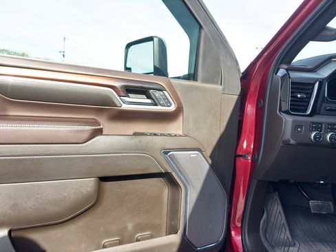 Used 2024 GMC Sierra 2500 Denali w/ Denali Reserve Package image 14