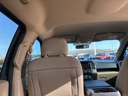 Used 2018 Ford F150 XLT w/ Equipment Group 302A Luxury image 31