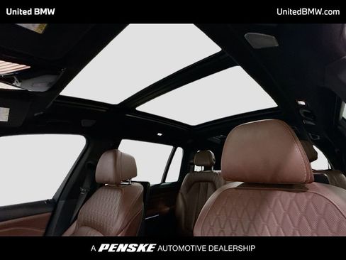 Used 2020 BMW X7 M50i w/ Dynamic Handling Package image 12