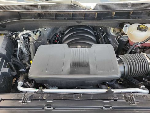 Used 2024 Chevrolet Tahoe LT w/ LT Signature Package RWD image 13