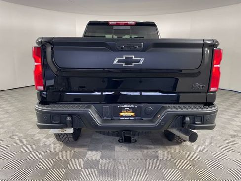 New 2026 Chevrolet Silverado 2500 ZR2 w/ ZR2 Bison Edition AWD/4WD image 23