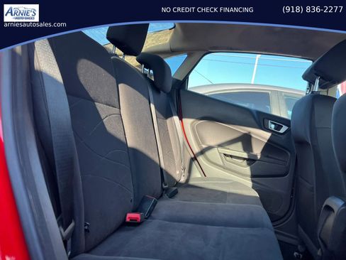 Used 2015 Ford Fiesta SE FWD image 15