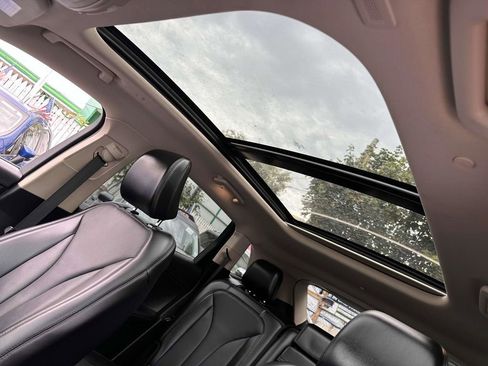 Certified 2023 Lincoln Nautilus Reserve w/ Luxury Package image 11