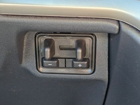 New 2026 Ford Expedition Active RWD image 19