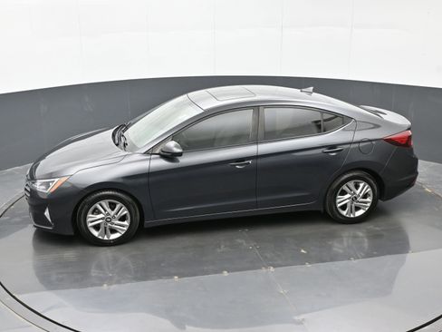 Used 2020 Hyundai Elantra Value Edition image 32