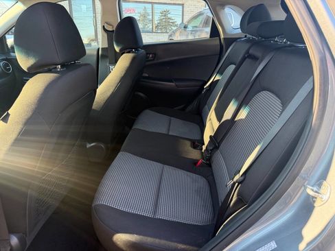 Used 2020 Hyundai Kona SE image 12