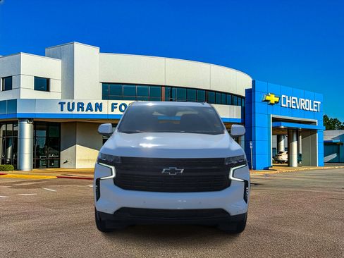 Used 2023 Chevrolet Suburban RST w/ Luxury Package image 8