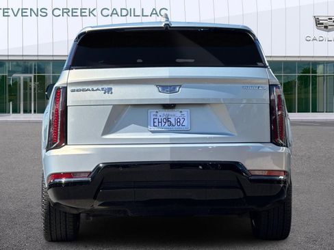 Used 2025 Cadillac Escalade IQ Sport 2 image 4