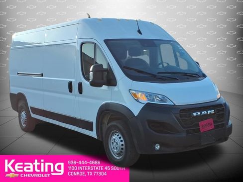 Used 2025 RAM ProMaster 2500 w/ Safety Group FWD image 3