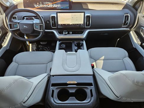 New 2026 Ford Expedition Max Platinum w/ Platinum Ultimate Package AWD/4WD image 26