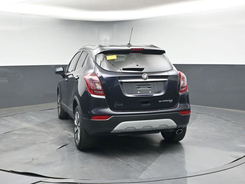 Used 2022 Buick Encore Preferred w/ Safety Package image 4