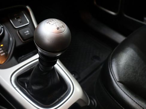 Used 2018 Jeep Compass Latitude w/ Popular Equipment Group image 26