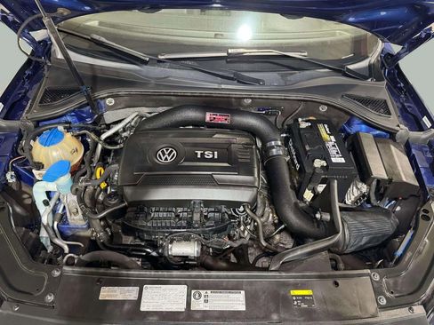 Used 2017 Volkswagen Passat 1.8T R-Line w/ R-Line Lighting Package FWD image 26