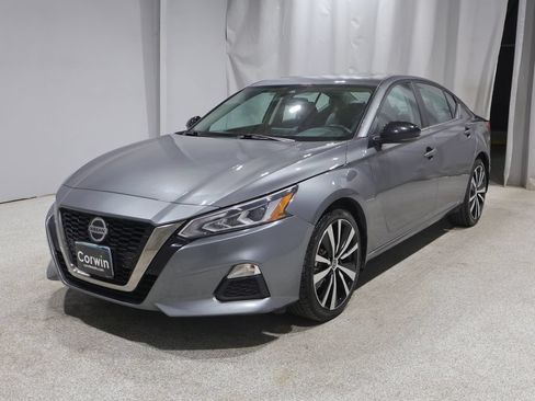 Used 2021 Nissan Altima 2.5 SR w/ SR Premium Package AWD/4WD image 7