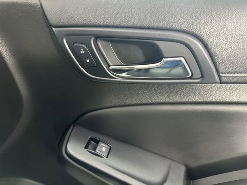 Used 2017 Chevrolet Tahoe LT image 25