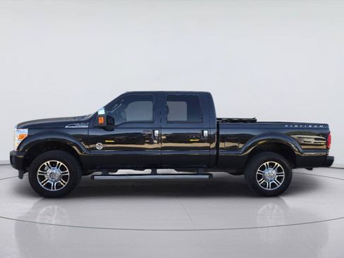 Used 2015 Ford F250 Platinum w/ FX4 Off-Road Package AWD/4WD image 2