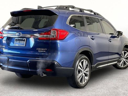 Used 2021 Subaru Ascent Limited image 2