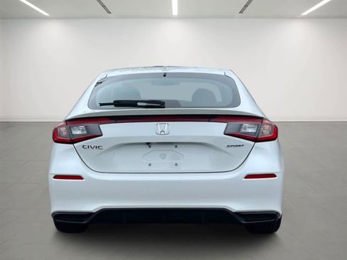 Used 2024 Honda Civic Sport image 5