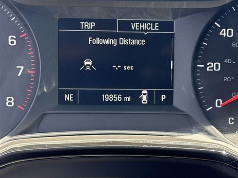Used 2025 Chevrolet Trax LS w/ LS Convenience Package FWD image 12