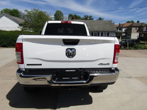 Used 2024 RAM 2500 Big Horn AWD/4WD image 5