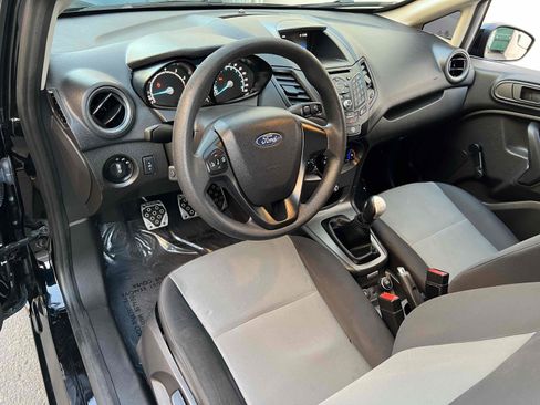 Used 2018 Ford Fiesta S image 3
