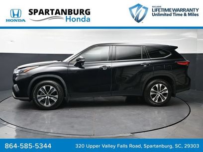 Used 2022 Toyota Highlander XLE