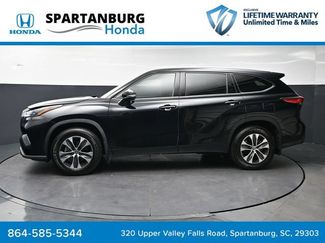 Used 2022 Toyota Highlander XLE AWD/4WD 360° Tour