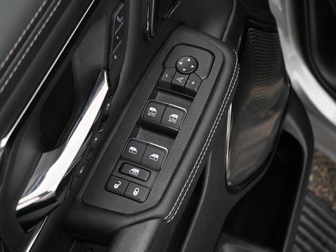 Used 2025 RAM 1500 Limited image 30