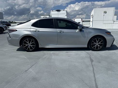 Used 2023 Toyota Camry SE w/ Convenience Package image 33
