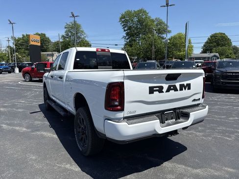 New 2026 RAM 2500 Tradesman AWD/4WD image 12