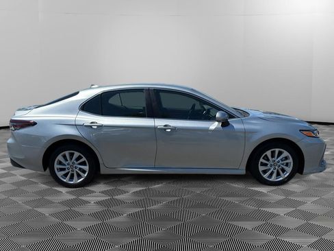 Used 2024 Toyota Camry LE image 8