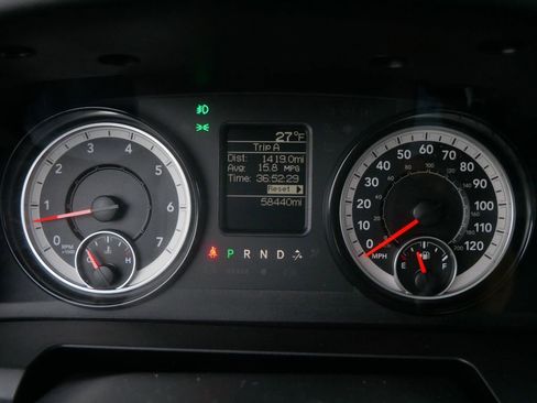 Used 2018 RAM 1500 Express image 23