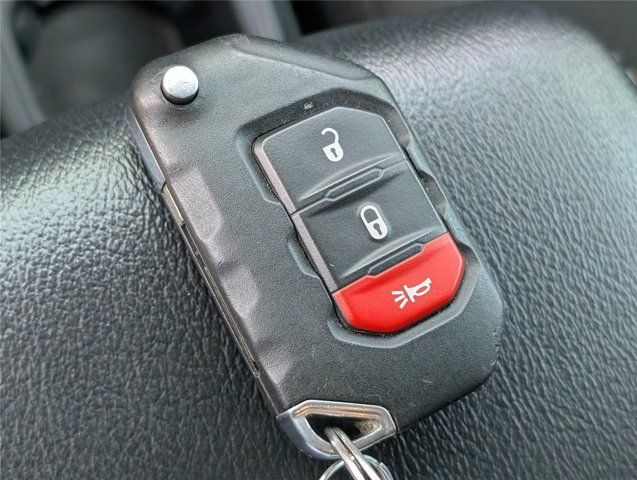 Used 2020 Jeep Wrangler Unlimited Sahara AWD/4WD image 73