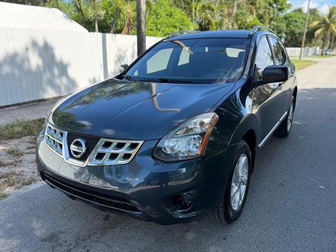 Used 2015 Nissan Rogue S w/ Convenience Package FWD image 5