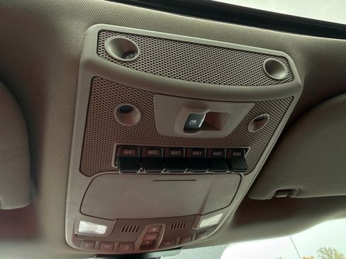 Used 2019 Ford F250 Lariat w/ Lariat Ultimate Package image 67