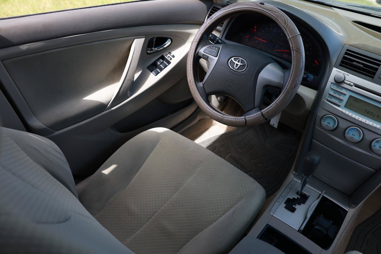 Used 2007 Toyota Camry LE FWD image 20