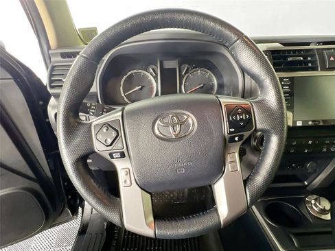 Used 2024 Toyota 4Runner Limited image 11
