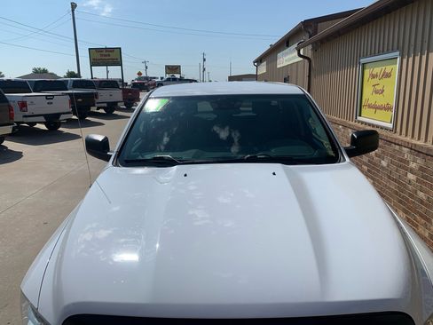 Used 2017 RAM 1500 Tradesman w/ Popular Equipment Group image 9