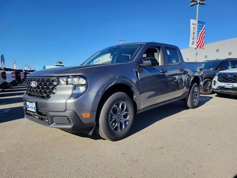 New 2026 Ford Maverick XLT w/ XLT Luxury Package image 2