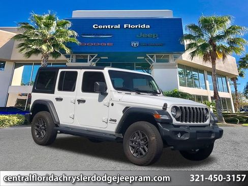 Used 2025 Jeep Wrangler Unlimited Sport AWD/4WD image 1